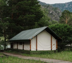 Тент-хаус у реки в Ороктой парк