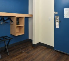 Четырёхместный номер Standard в Spark by Hilton Dallas Market Center