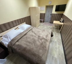 Отдельный номер (2-спальная кровать) в Кольский 126