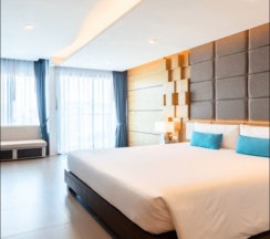 Двухместный номер Grand Deluxe двуспальная кровать в The Marina Phuket Hotel