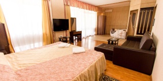 Северская: Коттедж Клуб загородного отдыха