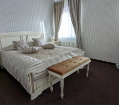 Двухместный люкс Presidential двуспальная кровать в Энергетик