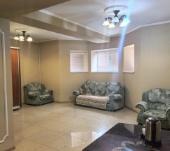 Четырёхместный люкс в Прохлада