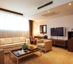 Четырёхместный полулюкс в In Hotel Belgrade