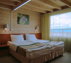 Трехместный семейный номер в Baikal View