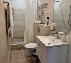 2-местный полулюкс двухкомнатный первой категории (5,7 корп.) в Амакс Ершово