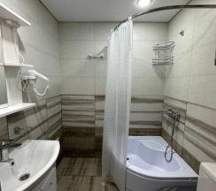 Новые трехместные домики в Горное озеро