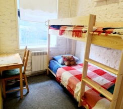 Небольшая двухместная комната с раздельными кроватями в Gallery and more