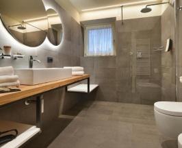 Двухместный полулюкс с балконом двуспальная кровать в Hotel Sporting - Family Hospitality