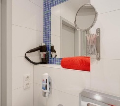 Трёхместный номер Standard в MEININGER Hotel München City Center