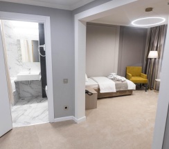 Номер стандарт улучшенный с 1 односпальной кроватью (с завтраком) в Тарей