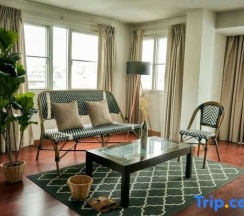 Люкс Classic с балконом в Bellevue Boutique Bangkok