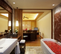 Двухместный номер Premium Deluxe двуспальная кровать в Отель Centara Grand Beach Resort Phuket