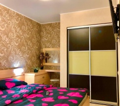 2-комнатные апартаменты улучшенные в Relax Apart (Релакс Апарт) на улице Московская 16