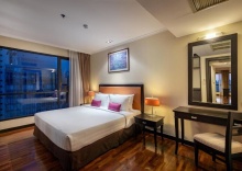 Люкс с 2 комнатами в Bandara Silom Suites