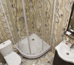 201 - Апартаменты Делюкс с кухней, с 1 кроватью размера "king-size", бесплатная стоянка в House on Potapova