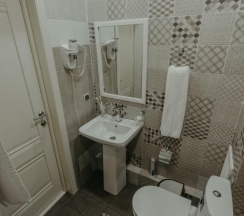 Номер стандарт семейный вид на озеро в Larch