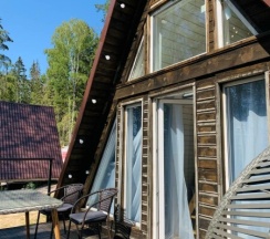 Треугольный афрейм для 2-4 человек в Klever house