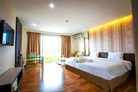 Районг: Отель Golden City Rayong
