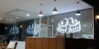 пляж Кай Бае: Курортный отель Coral Resort