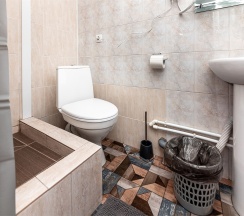 Четырехместный Стандартный номер с двухъярусной кроватью в гостевом доме SV на 3 этаже в Милка