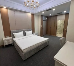 Двухместный номер Deluxe двуспальная кровать в Hotel Almaty MV Residence