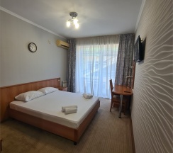 2х местный комфорт с балконом в Villa Gold