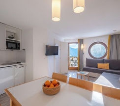 Апартаменты c 1 комнатой с балконом и с видом на горы в Résidence Pierre & Vacances Avoriaz Saskia Falaise