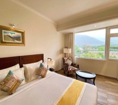Двухместный номер Premium двуспальная кровать в Green View by Green Tree Hotels