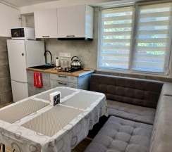 2-комнатные апартаменты улучшенные в Sun City Apartment (Сан Сити Апартмент) на улице Кубанская