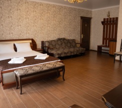 Люкс семейный в Акрополь