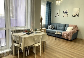 Апартаменты Апартаменты на Студия На высоте 19 этаж Кузьминки, Крупской 13/1 в Омской области