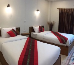 Одноместный номер Standard односпальная кровать в Maesot Siri Hotel