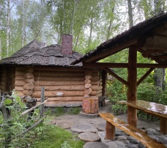 Двухместный номер с двуспальной кроватью в Этнопарк Зелёный остров