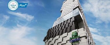 Двухместный номер Superior двуспальная кровать в Holiday Inn Express Bangkok Siam, an IHG Hotel