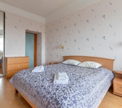 2-комнатные апартаменты улучшенные в Sutki Rent (Сутки Рент) с видом на Петропавловку