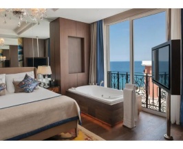 Люкс Grand с видом на море в Kaya Palazzo Resort & Casino Girne
