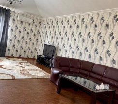 Номер полулюкс с 1 двуспальной кроватью в Classic