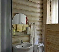 Коттедж с 3 комнатами в Громово парк