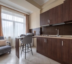 Апартаменты Superior с балконом и с красивым видом из окна в Red Apartments