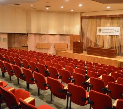 Коттедж с 6 комнатами с балконом в Гостиница