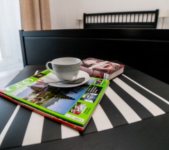 23 - Трехместный номер с балконом и прямым видом на море в Азов Инн