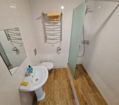 СЕМЕЙНЫЙ в AuRoom