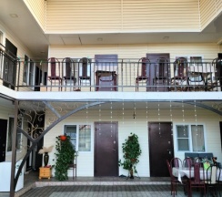 Люкс с 2 комнатами в Дом у моря