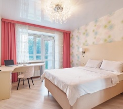 пер. Спортивный 7, 133 кв.м, (пр. Ленина 900 м.) в Апартаменты Петровские
