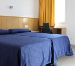 Двухместный номер Standard 2 отдельные кровати в Hostal Conchita Legazpi