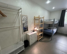 Койко-место 5-ти местный женский в Живи и путешествуй