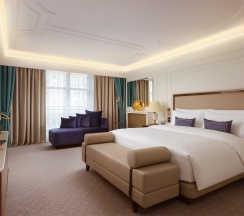Номер Люкс Карлтон в The Carlton, Moscow