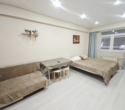 3 спальни + кухня-гостиная ( Эстонская, 37) в Альпийская горка VIP