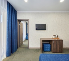 Коннект с балконом в Val`kont hotel